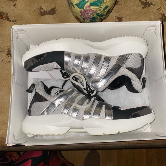 dkny lynzie trainers